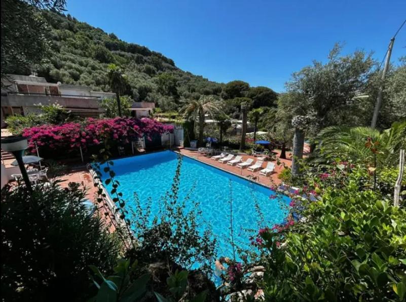 Un Paradiso A Sorrento Con Piscina Massa Lubrense Dış mekan fotoğraf